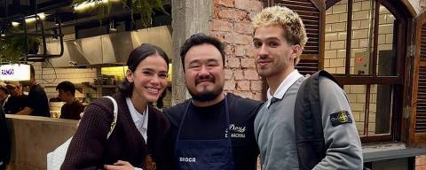  Os atores Bruna Marquezine e João Guilherme e o chef Cadu Evangelisti 
